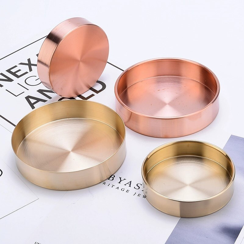 Nordic Style Retro tárolótálca Arany vastagított rézlemez kerek fém tányér Ékszerek Comstics Tároló dekoratív dísz