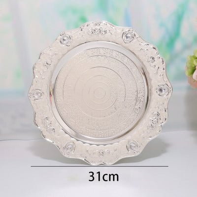 Arany berakásos domborműves kézműves tányérok Európai Vintage rozsdamentes acél vacsoratányérok Otthoni Dohányzóasztal Dekoratív Snack Kijelző tálca