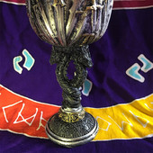 Oltár Svätý grál, potreby, drak, šofar, meč, magický obrad, dekorácia oltára, vodný prvok