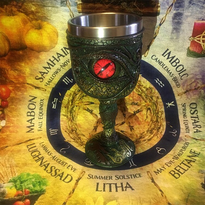 Oltár Svätý grál, potreby, drak, šofar, meč, magický obrad, dekorácia oltára, vodný prvok