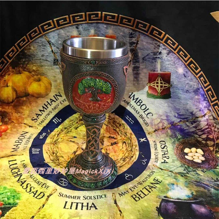 Oltár Svätý grál, potreby, drak, šofar, meč, magický obrad, dekorácia oltára, vodný prvok