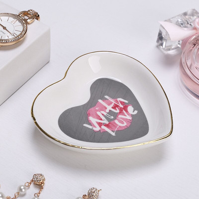 Skandináv kerámia tányér Uzsonna Gyümölcs tányér Női Ékszer Tányér Szerelem Forma Tárolótálca Valentin-napi Otthoni Főzőtál