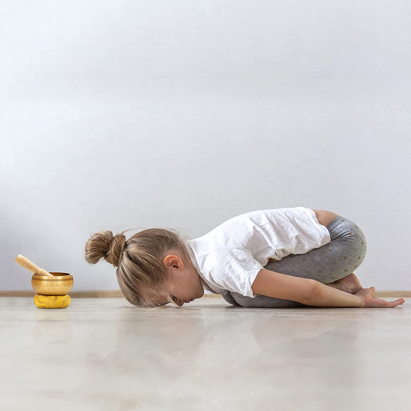 8cm spievajúca misa s drevenou palicou a vankúšikom na zvukovú misu na jogu a meditáciu