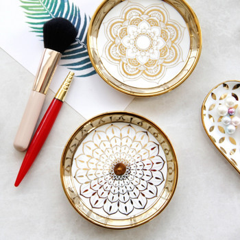 Златна керамика Тава за съхранение на козметични бижута Настолни аксесоари Съхранение Тоалетка Ресторант Торта Кафе Декоративна чиния
