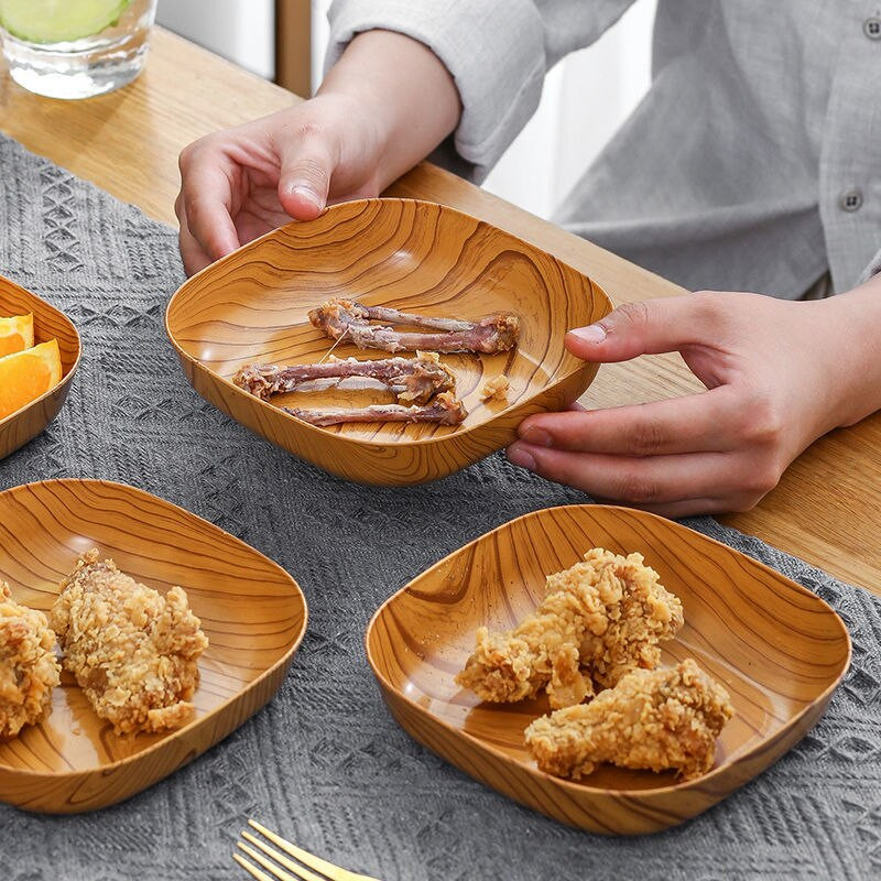 Pladanj za pohranu Pladanj s voćem Pladanj s japanskom imitacijom drvenog zrna Plastični ražnjić Pladanj s kostima Pladanj s voćem Pladanj s orašastim plodovima