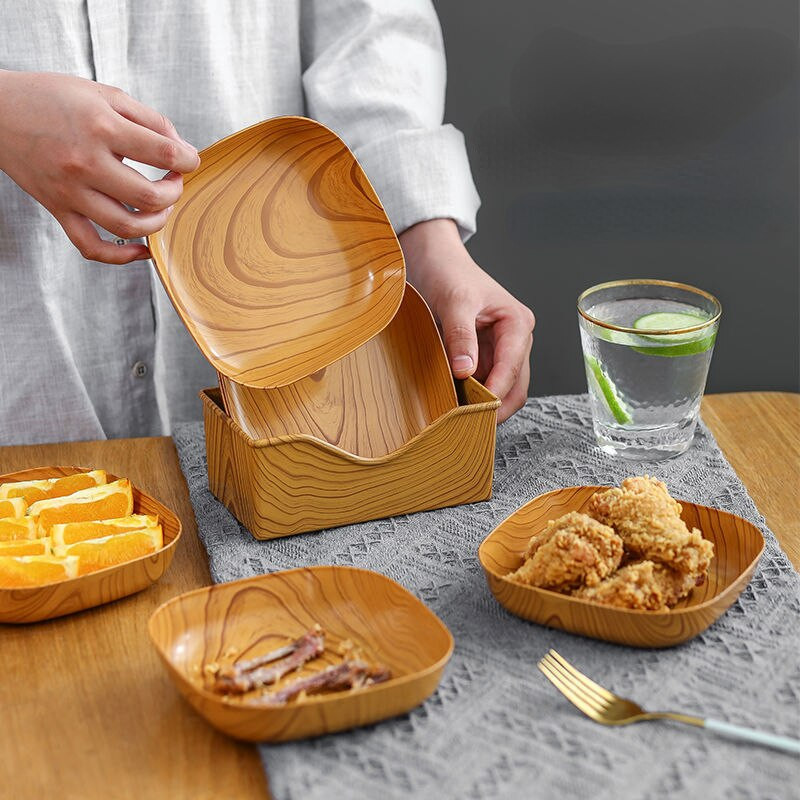 Pladanj za pohranu Pladanj s voćem Pladanj s japanskom imitacijom drvenog zrna Plastični ražnjić Pladanj s kostima Pladanj s voćem Pladanj s orašastim plodovima