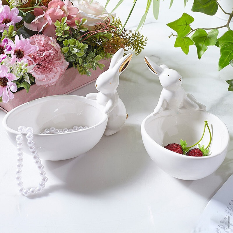 Ovocné taniere Keramický úložný tácok s králikom Miska Porcelánový tanier na občerstvenie Tanier na šperky Riad Tanier na šperky Riad