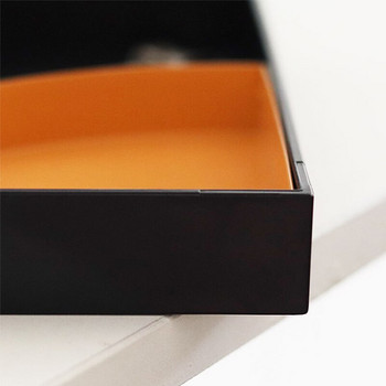 Χρώμα σε αντίθεση Τετράγωνος δίσκος αποθήκευσης Πλαστικό σιδερένιο πιάτο Σαλόνι Βεράντα Επιφάνεια εργασίας Καλλυντικά Διάφορα αντικείμενα Οργανωτής κοσμημάτων