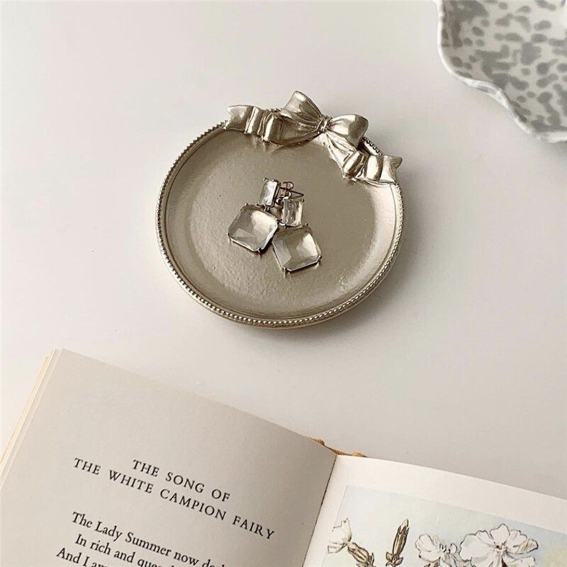 Retro prancūziško lanko papuošalų dėklo darbastalio apdaila Mažo padėklo dervos medžiaga Fotografijos rekvizitai Namų apdaila