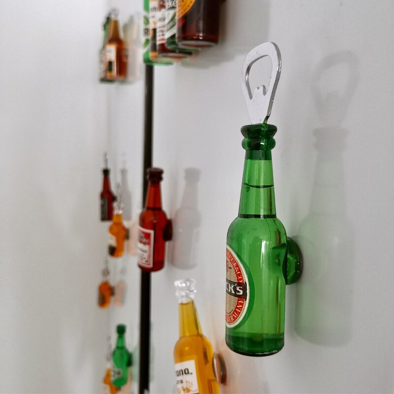 Autocolant magnetic Simulare Bere Coca Cola Deschidetor Whisky Tibușon din plastic Magnet pentru frigider Decorare acasă
