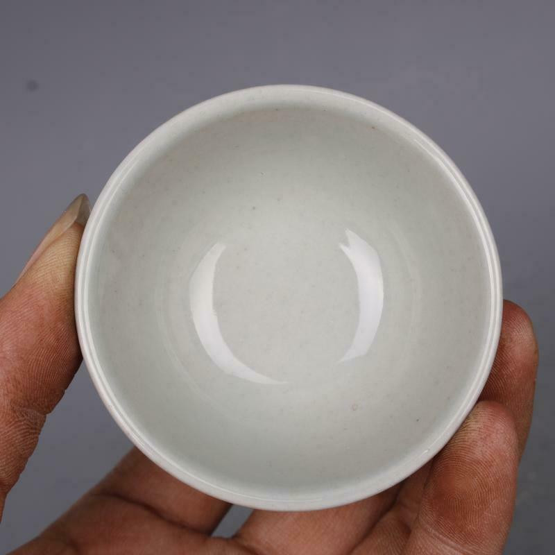 Kineska Qing Guangxu plavo-bijela porculanska zdjela za šalicu s ručno oslikanim likom