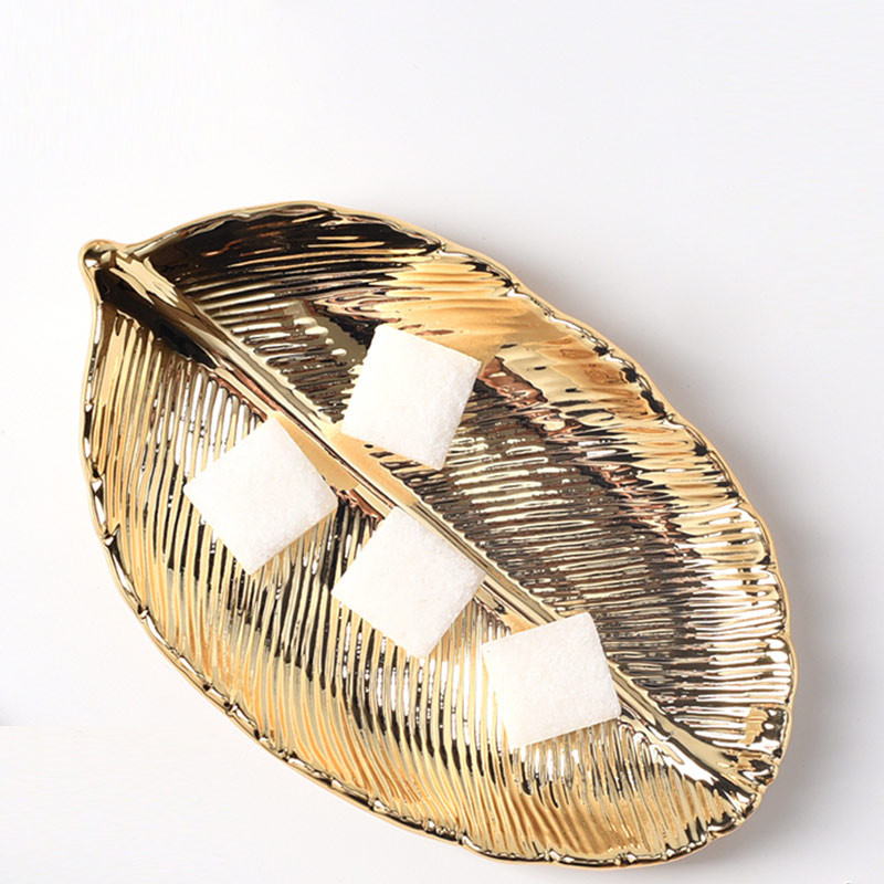 Északi lakberendezési kellékek Írásdekoráció Porcelán tároló tányér Kerámia tányér Arany ékszer tányér Lakás dekoráció