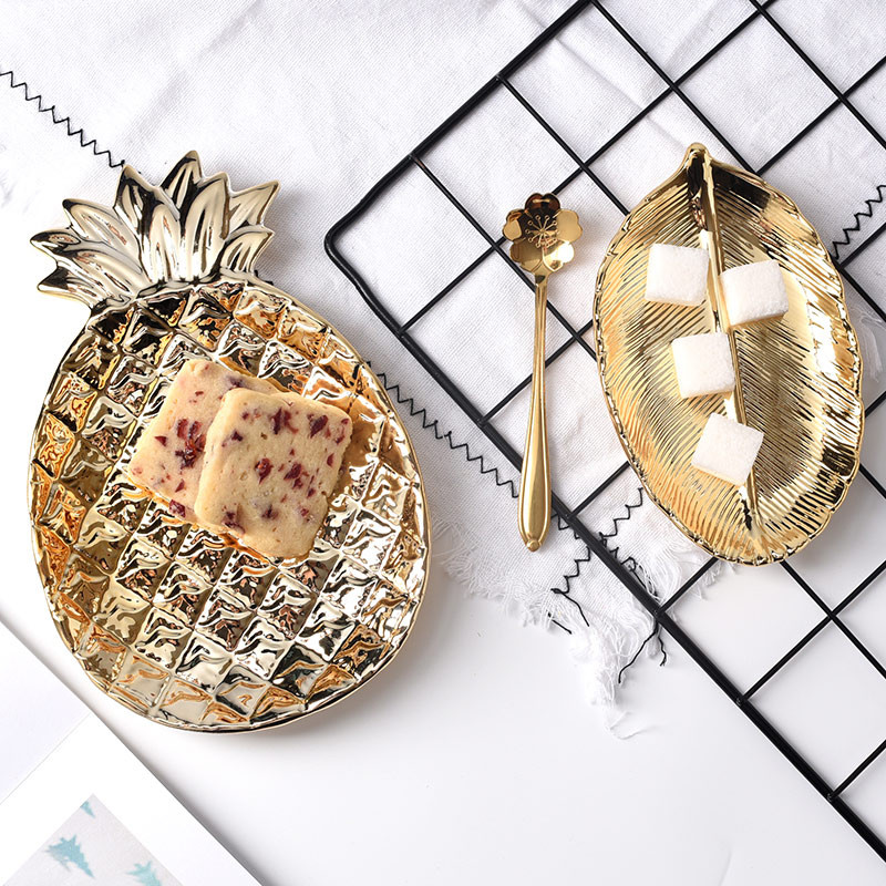 Északi lakberendezési kellékek Írásdekoráció Porcelán tároló tányér Kerámia tányér Arany ékszer tányér Lakás dekoráció