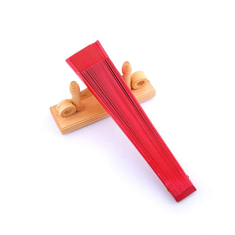 7 spalvų medinė rankinė vėduoklė Raudona moteriška sulankstoma vėduoklė Ispanijos vestuvinių šokių pasirodymas Dekoratyviniai ornamentai Priedai Namų dekoras