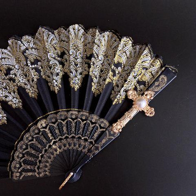 Retro kézzel készített bronzosító összecsukható ventilátor Gyönyörű európai stílusú anime kellékek ventilátor