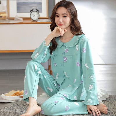 Moteriška dviejų dalių pižama su sagomis