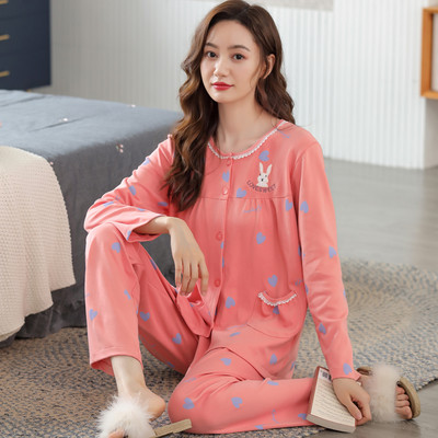 Moteriška dviejų dalių pižama su sagomis