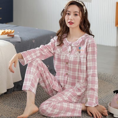 Moteriška dviejų dalių pižama su sagomis