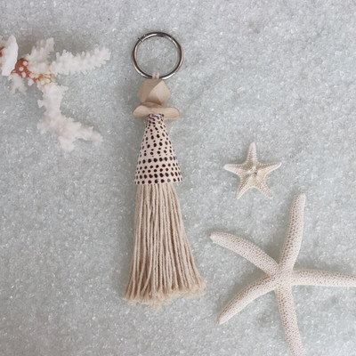 Δωρεάν αποστολή (2 τεμ./παρτίδα) Bullet Shell Key Chain Natural Shell&Conch Διακόσμηση σπιτιού Κοχύλι χειροτεχνίας & δώρα Αναμνηστικά τουρισμού