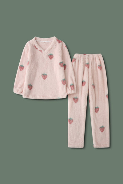 Pijamale pufoase din două piese - o bluză cu decolteu ascuțit și fund