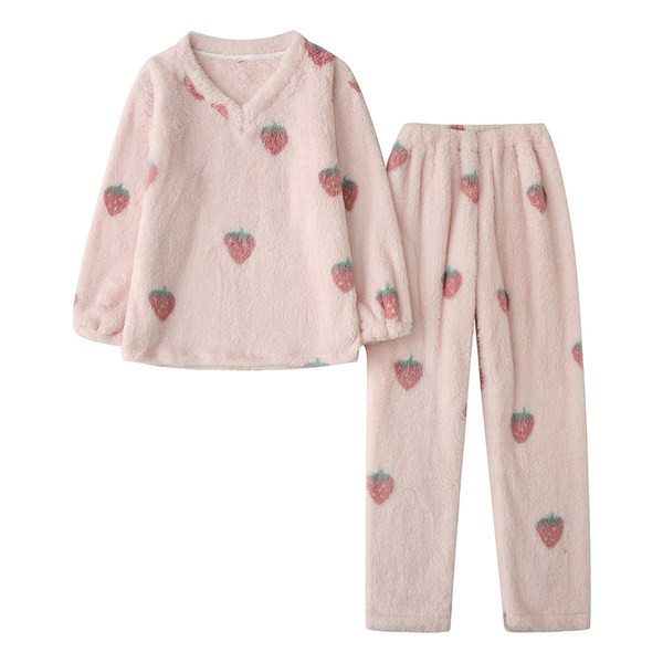 Pijamale pufoase din două piese - o bluză cu decolteu ascuțit și fund