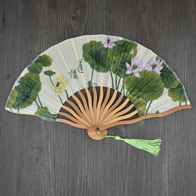 Retro kis kézi ventilátor ventilátor japán klasszikus hordozható női lótusz összecsukható ventilátorok nyári mini Shell ventilátorok női összecsukható ventilátor