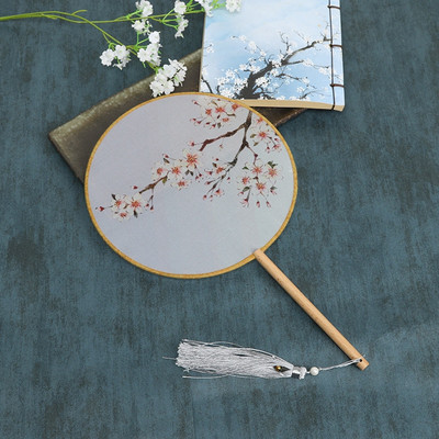 Vintažinio stiliaus šilko vėduoklė kinų klasikinė išsiuvinėta apvali vėduoklė Namų dekoravimo papuošalai Vestuvių šokių rankų ventiliatorius