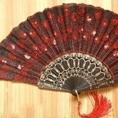 Evantai de mână cu paiete cu model păun decorativ 8 culori