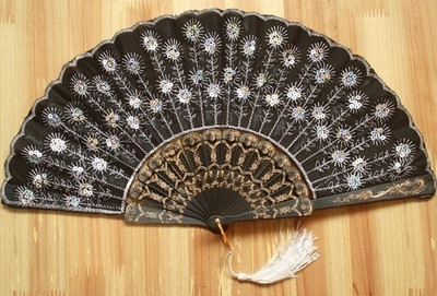 Evantai de mână cu paiete cu model păun decorativ 8 culori