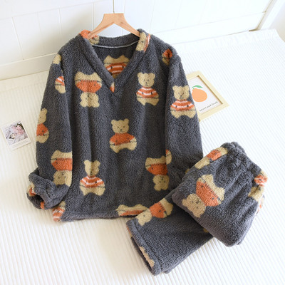 Pūsta moteriška meškos palaidinė ir apatinė pižama