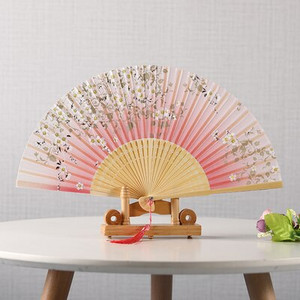 Vasaros šilko ventiliatorius Abanicos Para Boda nešiojamas bambuko dovanos rankinis ventiliatorius 21 cm klasikinių vakarėlių šokių ventiliatoriai Ventiliteur Hanfu dekoravimas