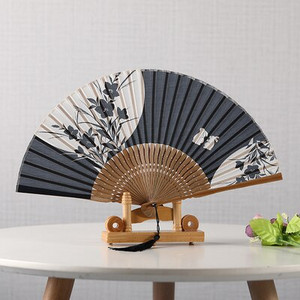 Vasaros šilko ventiliatorius Abanicos Para Boda nešiojamas bambuko dovanos rankinis ventiliatorius 21 cm klasikinių vakarėlių šokių ventiliatoriai Ventiliteur Hanfu dekoravimas