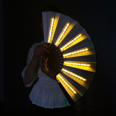 LED világító összecsukható ventilátor Disco tánckellékek Színes világító összecsukható ventilátor Nightclub bár Party előadás kellékek Magic Fan