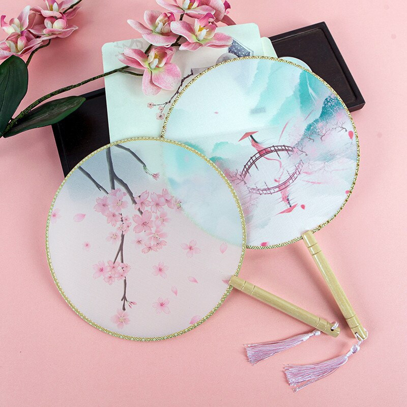 1 vnt. grupės ventiliatoriaus medinė rankena permatoma Hanfu grupės gerbėjų rūmų ventiliatoriaus kinų stiliaus medinė rankena Šilko apvali ventiliatoriaus fotografija