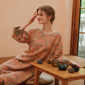 Cămașă de noapte de damă cu mâneci lungi și decolteu oval