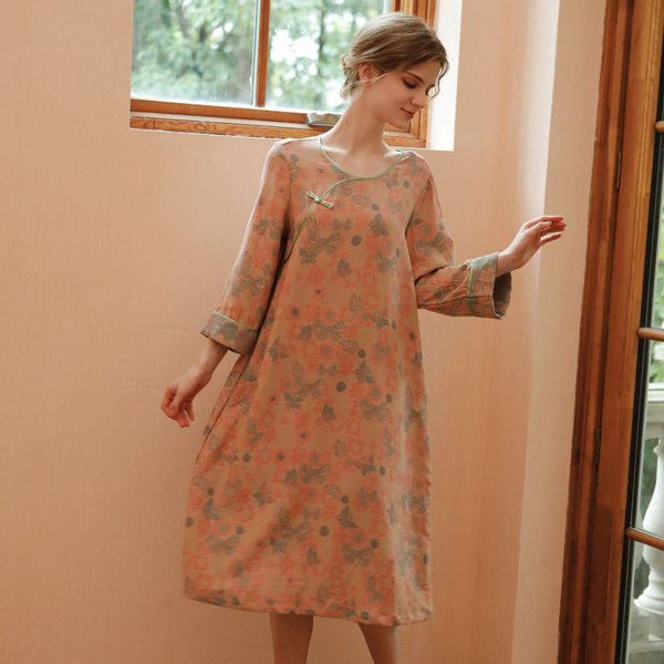 Cămașă de noapte de damă cu mâneci lungi și decolteu oval