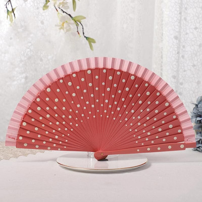 1tk Hispaania tantsuetendused Puidust lehvikud Pulmakaunistus Rõivad Aksessuaarid Kokkupandav ventilaator