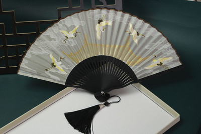 1db kínai japán stílusú daru összecsukható ventilátor, bambusz selyem kézi ventilátor táncfotózáshoz kellékek lakberendezési díszek
