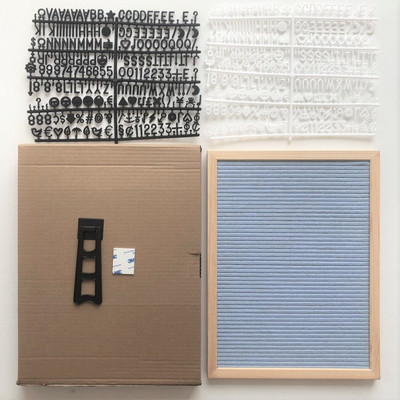 30x40 cm-es filc levéltábla téglalap északi fakeretes babatábla karakterek otthoni irodai üzenőfalak 460 betűvel