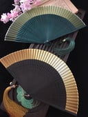 Ventilator pliabil în stil japonez Edo, în stil japonez, evantai kimono, evantai de mătase adevărată pentru femeie, flori mici, sculptate, gradient, evantai goale, auriu