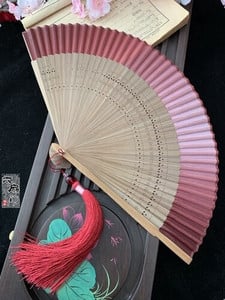 Ventilator pliabil în stil japonez Edo, în stil japonez, evantai kimono, evantai de mătase adevărată pentru femeie, flori mici, sculptate, gradient, evantai goale, auriu