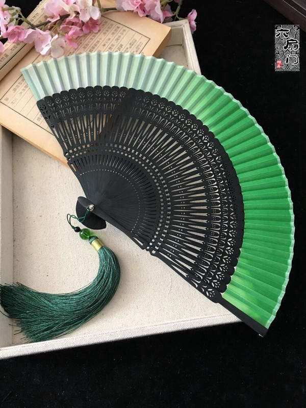 Ventilator pliabil în stil japonez Edo, în stil japonez, evantai kimono, evantai de mătase adevărată pentru femeie, flori mici, sculptate, gradient, evantai goale, auriu