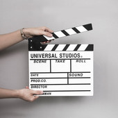 Klip Film Akció Palacsapolók Kézzel vágott kellékek Fából Rendezők Videójelenetek Kerepelők Száraz törlőkendők Rendezők TV-filmek