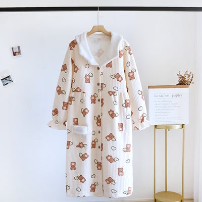 Naujo modelio moteriški naktiniai marškiniai su sagomis