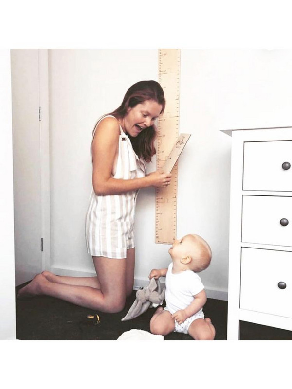 Medinis pakabinamas ant sienos kūdikio ūgio matavimo liniuotės sienos lipdukas vaiko augimo diagrama R9JC