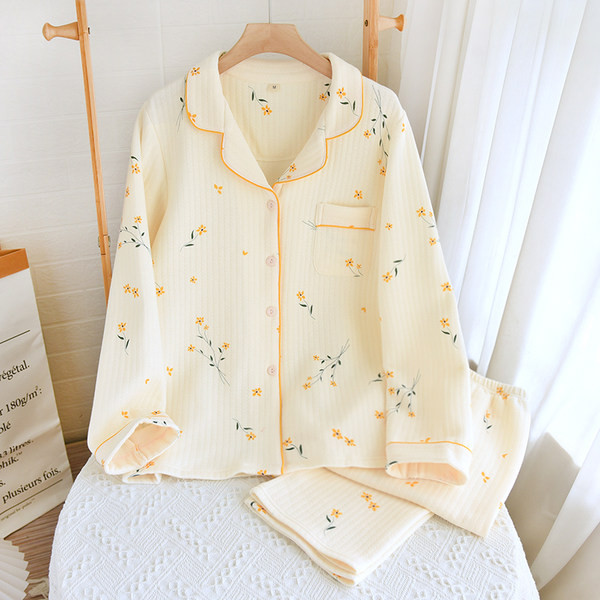 Őszi-téli női pizsama gombokkal - két részes