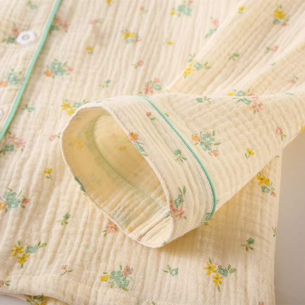 Női kétrészes pizsama alsó felsővel