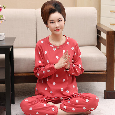 Pijamale de dama de toamna din doua piese cu decolteu oval, mai multe modele