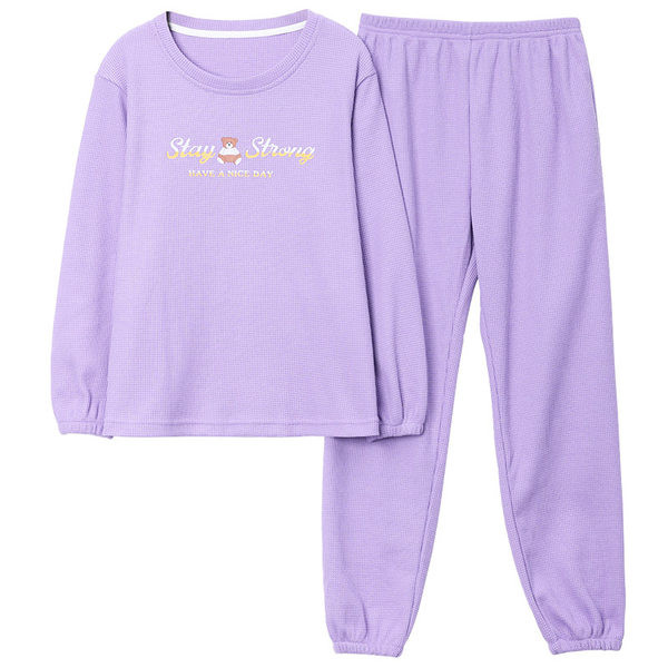 Pijamale de dama de toamna din doua piese cu decolteu oval, mai multe modele