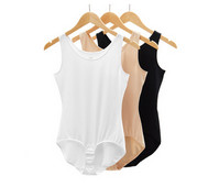 Letisztult modell női body ovális nyakkivágással